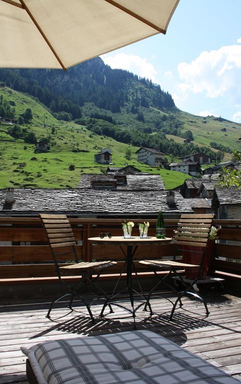 Hotel Alpina Vals Eksteriør bilde
